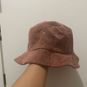 Cotton On Corduroy Bucket Hat in Washed Rust